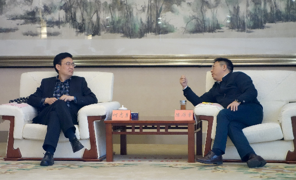 PG国际与锦江区委携手合作，共谋发展